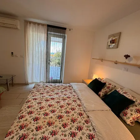 Apartment Mirjana Piran