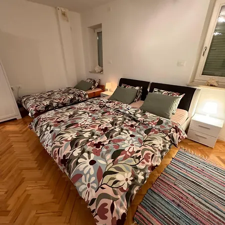 Mirjana Apartment Piran